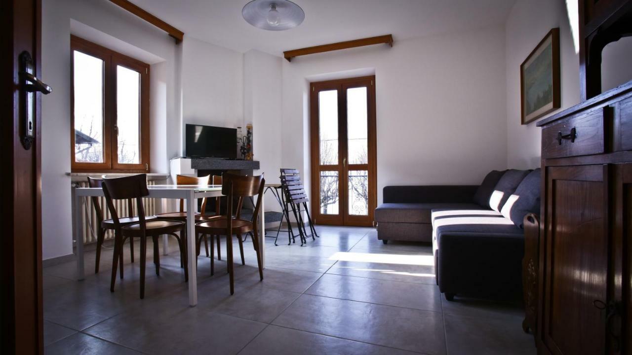 Villa Casa Della Vittoria à Maccagno Extérieur photo
