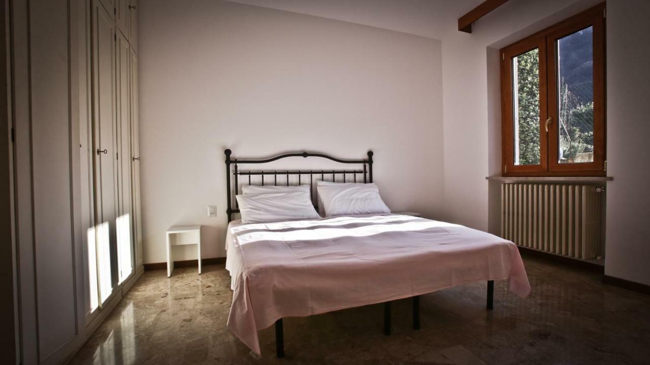 Villa Casa Della Vittoria à Maccagno Extérieur photo