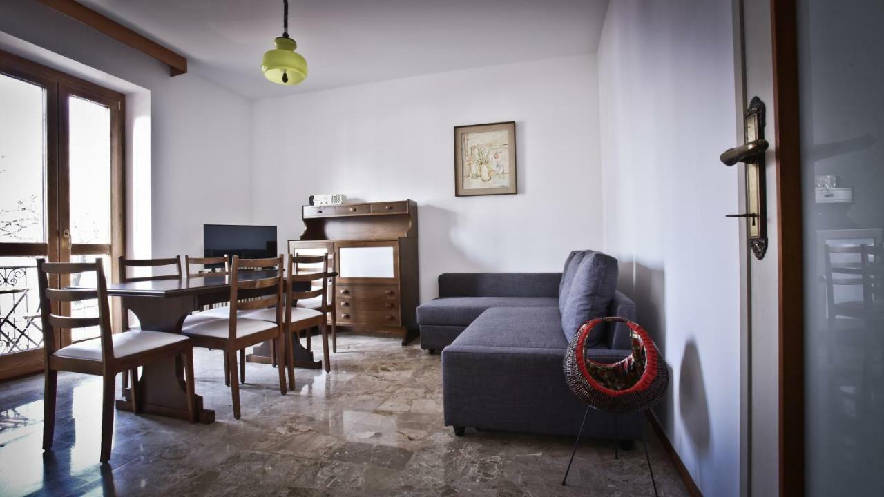 Villa Casa Della Vittoria à Maccagno Extérieur photo